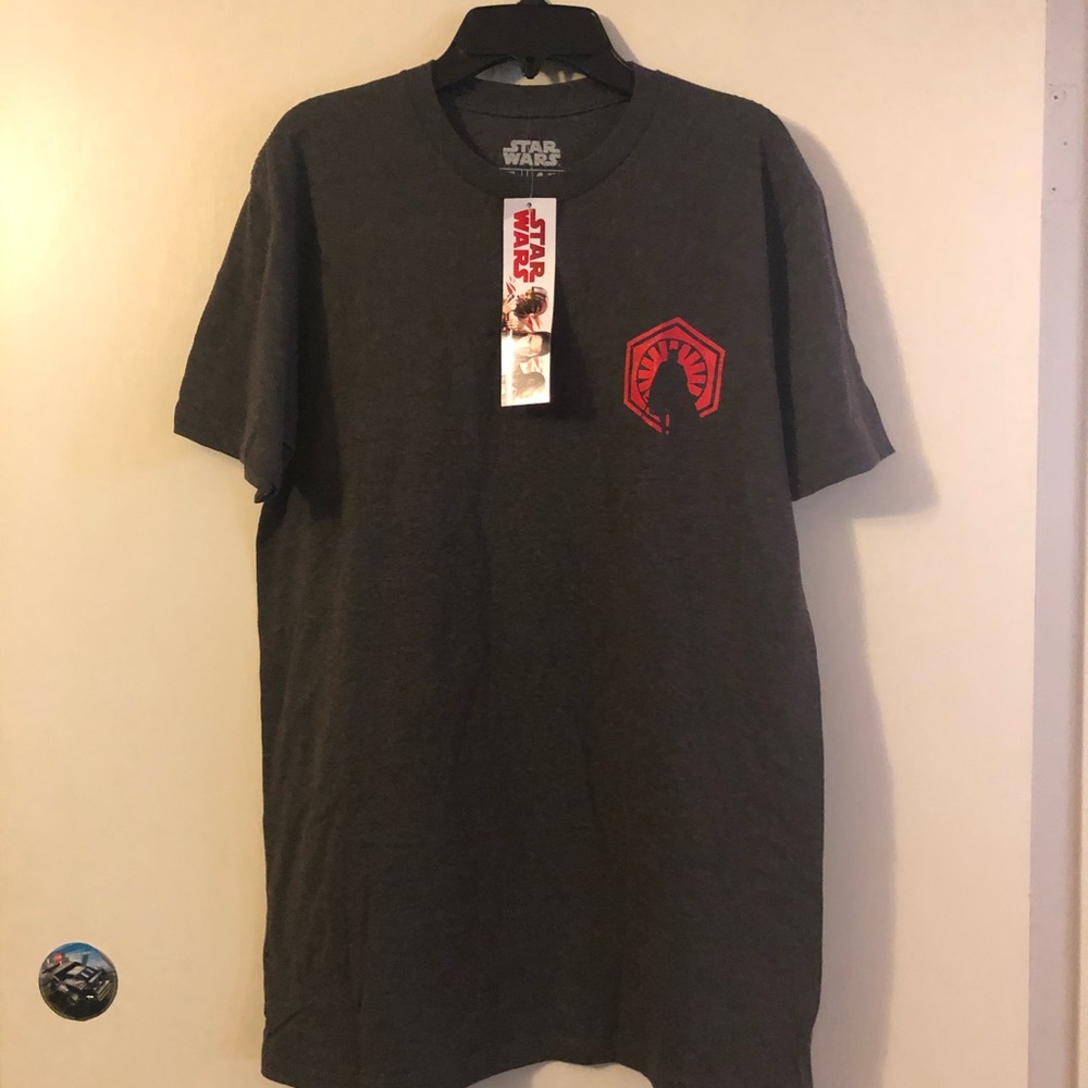 NWT Star Wars Dark Side tee; size medium